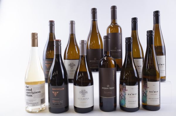 TWELVE BOTTLES CANADIAN WHITE WINE