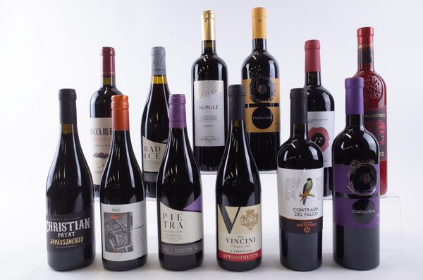 TWELVE BOTTLES ITALIAN RED WINE