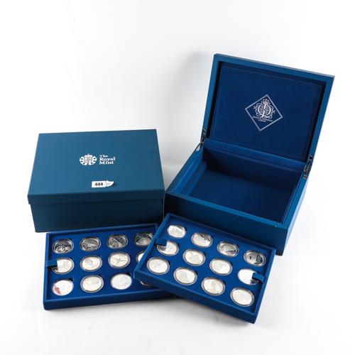A ROYAL MINT QUEEN'S DIAMOND JUBILEE SILVER PROOF CROWN COLLECTION