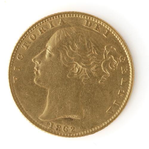 A VICTORIA YOUNG HEAD SHIELD BACK SOVEREIGN