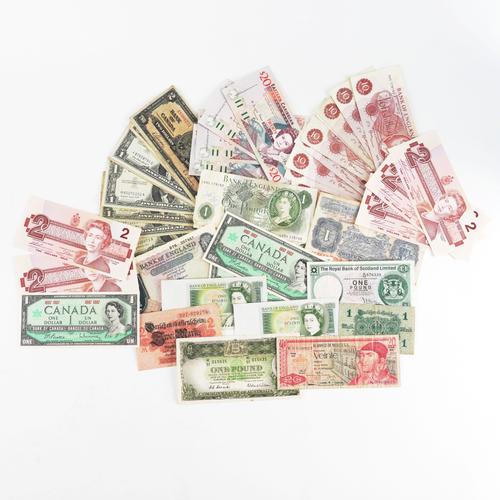 A COLLECTION OF BRITISH AND FOREIGN BANKNOTES (QTY)