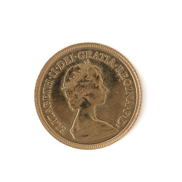 AN ELIZABETH II HALF SOVEREIGN