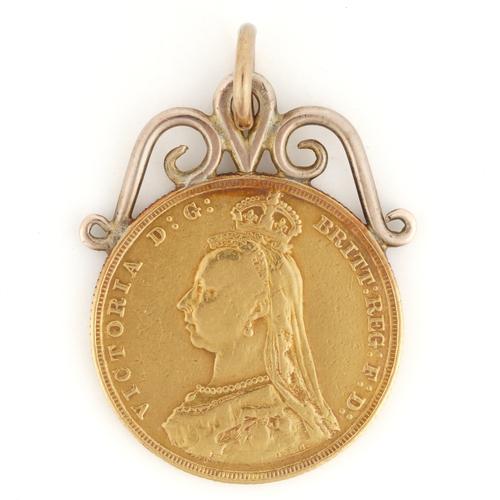 A VICTORIA JUBILEE HEAD SOVEREIGN MOUNTED AS A PENDANT