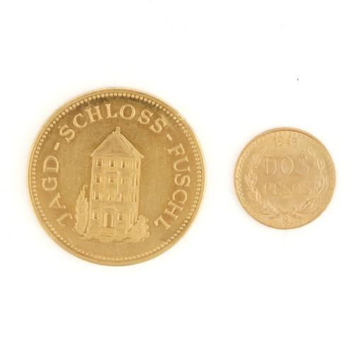 A MEXICO GOLD TWO PESOS AND A GOLD MEDALLION (2)