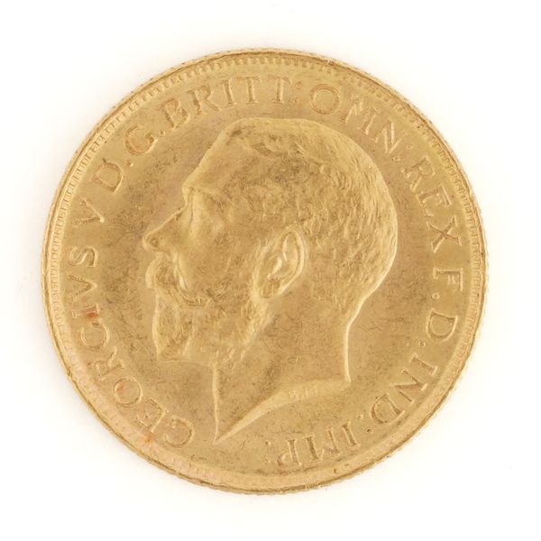 A GEORGE V SOVEREIGN