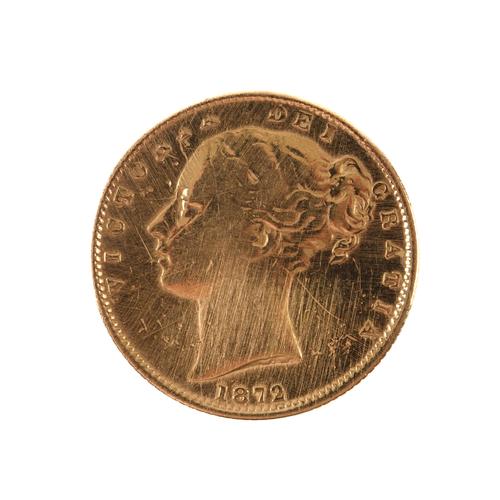 A VICTORIA YOUNG HEAD SHIELD BACK SOVEREIGN