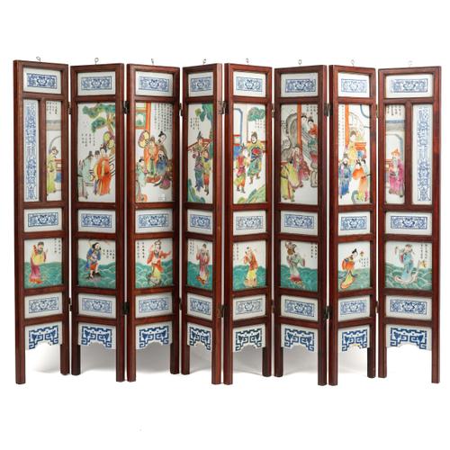 A CHINESE PORCELAIN AND WOOD FRAMED EIGHT-PANEL TABLE SCREEN