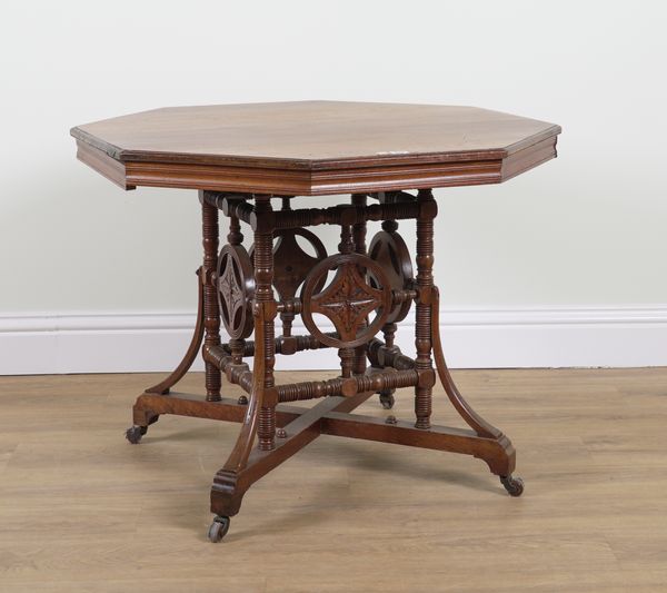 AN ARTS & CRAFTS MAHOGANY OCTAGONAL CENTRE TABLE