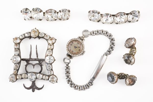 A LADY'S DIAMOND SET DRESS WRISTWATCH AND A SMALL GROUP OF COLOURLESS PASTE JEWELLERY (6)