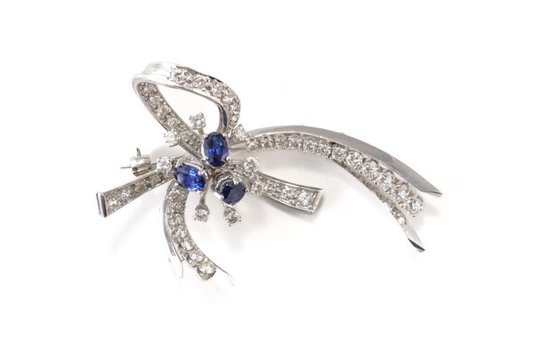 A SAPPHIRE AND DIAMOND SPRAY BROOCH