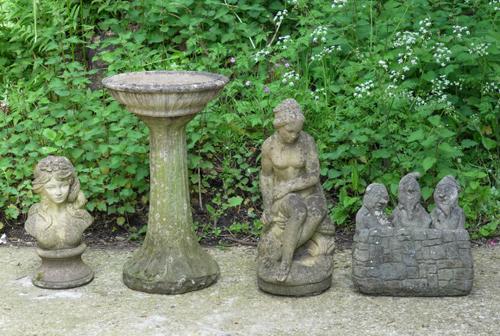 A RECONSTITUTED STONE BIRD BATH (4)
