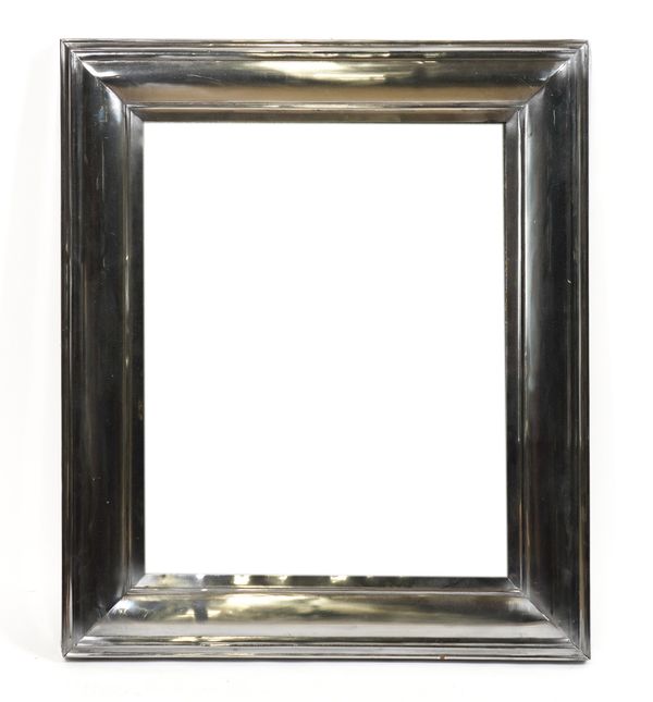 A SET OF THREE MODERN RECTANGULAR WALL MIRRORS WITH POLISHED METAL FRAMES (3)