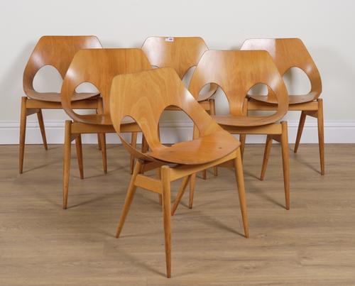 CARL JACOBS FOR KANDAYA LTD; A SET OF SIX ‘C2 JASON’ PLYWOOD STACKING CHAIRS (6)