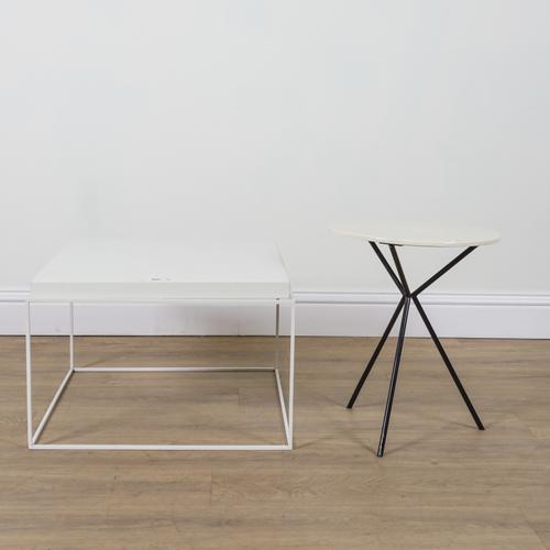 A MODERN WHITE PAINTED METAL SQUARE OCCASIONAL TABLE (2)