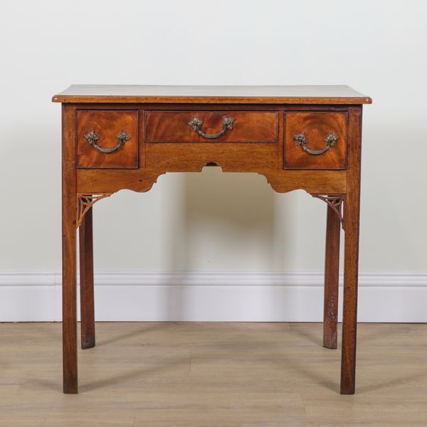 AN 18TH CENTURY MAHOGANY THREE DRAWER LOW BOY