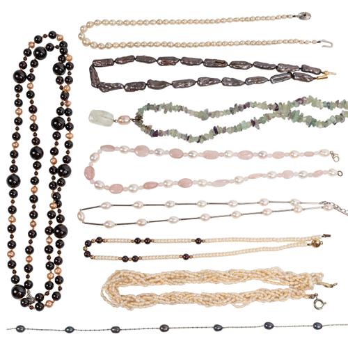 A SINGLE ROW NECKLACE OF GRADUATED CULTURED PEARLS AND EIGHT FURTHER NECKLACES (9)
