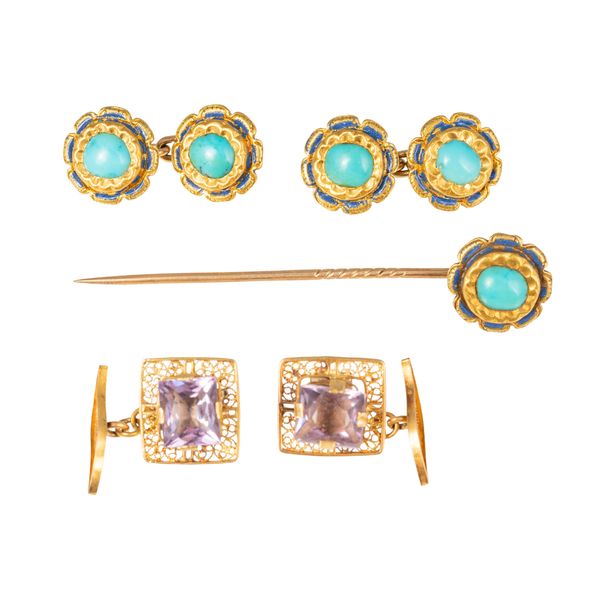 TWO PAIRS OF CUFFLINKS AND A STICK PIN (5)
