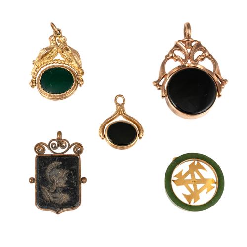 THREE SWIVELS AND TWO PENDANTS (5)