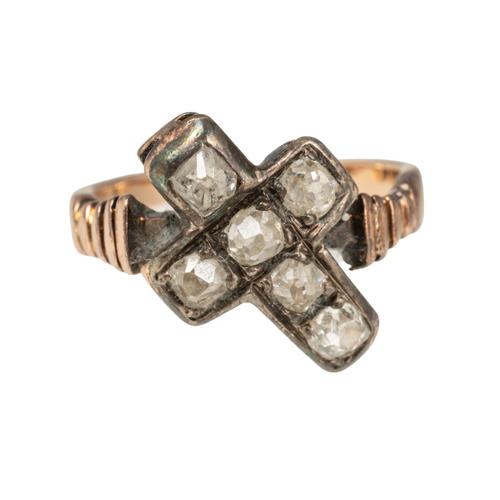 A GOLD AND SILVER SET DIAMOND CRUCIFORM RING