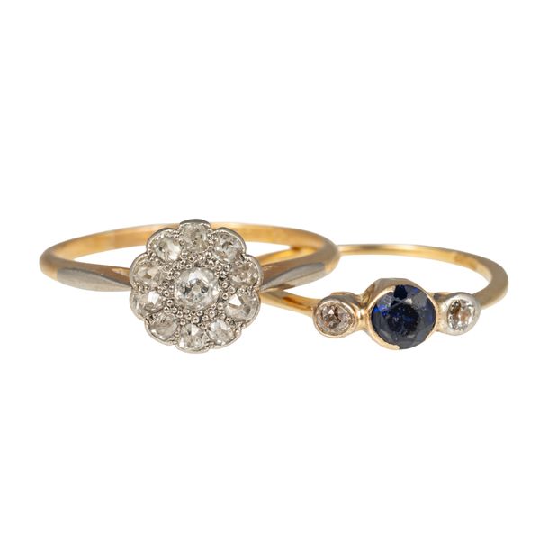 TWO GOLD AND GEM SET RINGS (2)