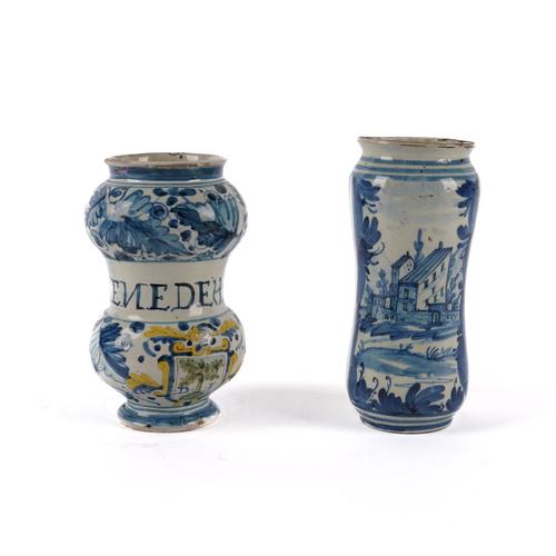 TWO ITALIAN MAIOLICA ALBARELLI (2)