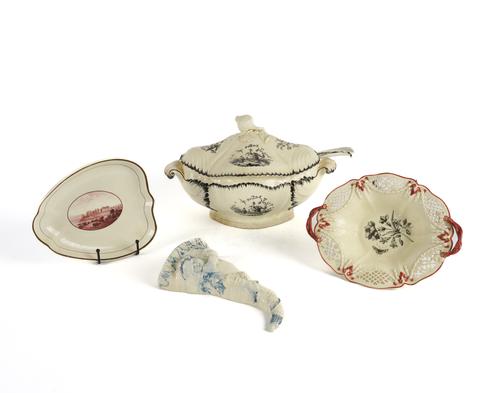 A CREAMWARE SHAPED OVAL SOUP TUREEN, COVER AND A MATCHING LADLE (6)