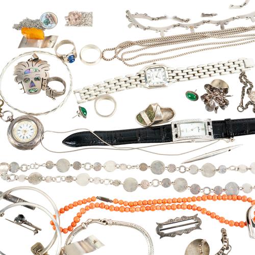 A COLLECTION OF MOSTLY SILVER JEWELLERY AND WRISTWATCHES (41)