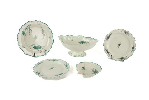 A GROUP OF WEDGWOOD CREAMWARE (5)