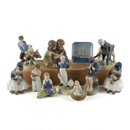 TEN ROYAL COPENHAGEN FIGURES (11)