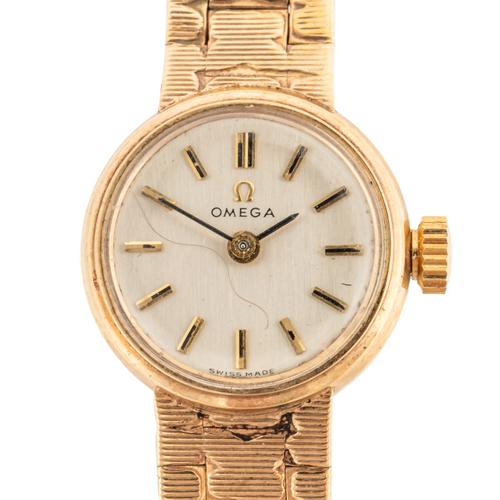 AN OMEGA 9CT GOLD LADY'S BRACELET WRISTWATCH