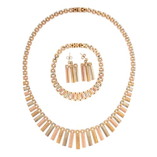 A GROUP OF TRICOLOUR 9CT JEWELLERY (5)