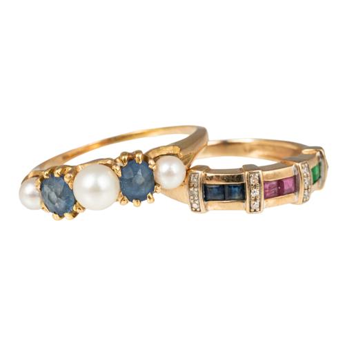 A GOLD, SAPPHIRE AND CULTURED PEARL RING AND A 9CT GOLD, DIAMOND AND COLOURED GEMSTONE RING (2)
