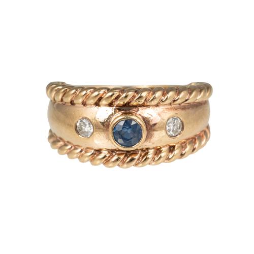 A 9CT GOLD, SAPPHIRE AND DIAMOND THREE STONE RING