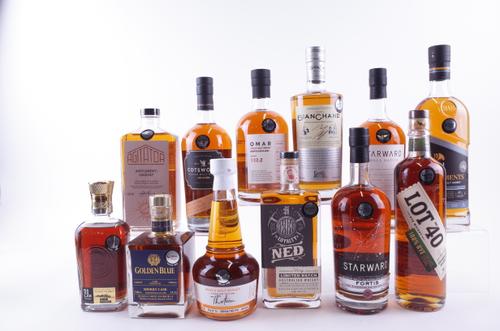 12 BOTTLES WHISKEY/WHISKY