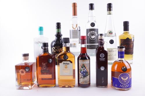 12 BOTTLES VARIOUS SPIRITS AND LIQUEURS