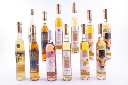 12 BOTTLES CHINESE ICEWINE