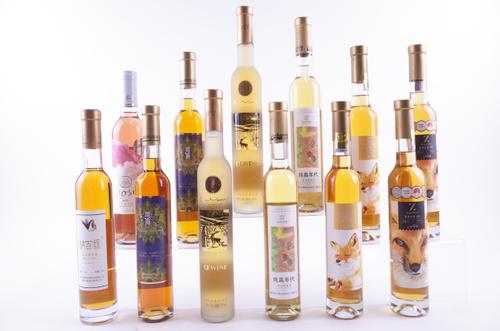 12 BOTTLES DESSERT AND ICEWINE