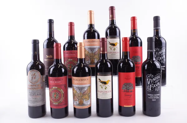 12 BOTTLES PORTUGUESE RED WINE