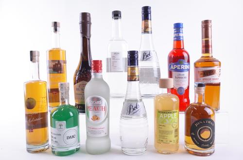 TWELVE BOTTLES VARIOUS SPIRITS AND LIQUEURS