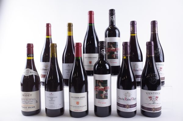 TWELVE BOTTLES FRENCH RED WINE