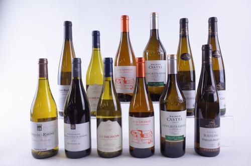 NINE BOTTLES FRENCH WHITE, TWO ORANGE AND ONE RED WINE