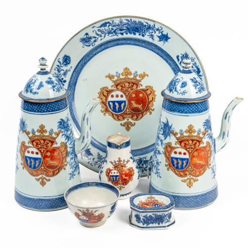 A CHINESE EXPORT ARMORIAL PART SERVICE FOR THE DUTCH MARKET ( 8)