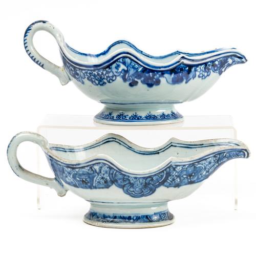 TWO CHINESE EXPORT PORCELAIN BLUE AND WHITE OVAL SAUCEBOATS (2)