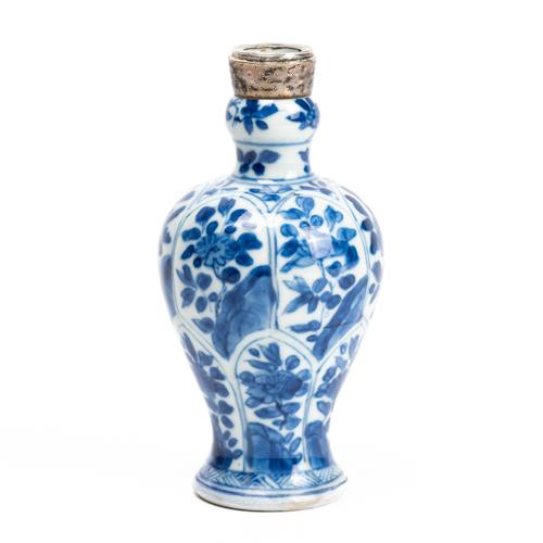 A SMALL CHINESE BLUE AND WHITE BALUSTER VASE WITH LATER WHITE METAL COLLAR