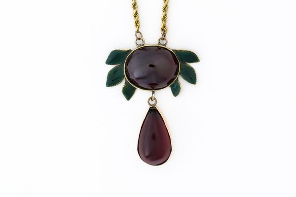 A GARNET AND ENAMEL NECKLACE