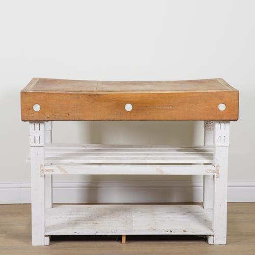 A 20TH CENTURY BEECH RECTANGULAR BUTCHER'S BLOCK