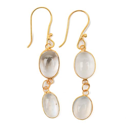 A PAIR OF GOLD AND MOONSTONE EARRINGS