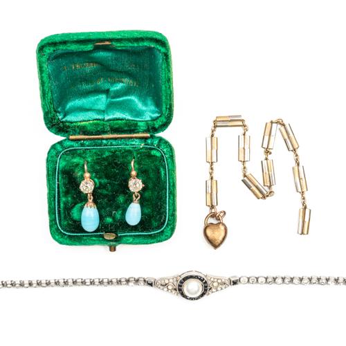 A BRACELET WITH A HEART SHAPED PENDANT CHARM AND TWO FURTHER ITEMS (3)