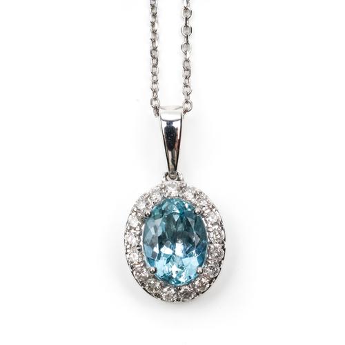 AN AQUAMARINE AND DIAMOND NECKLACE (2)