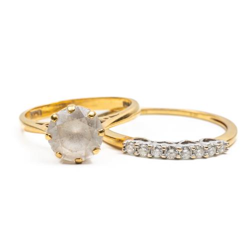 TWO 18CT GOLD AND GEM SET RINGS (2)